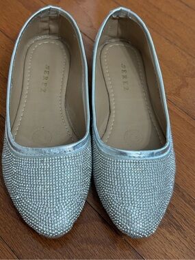 Erez Silver Crystal Pointed Toe Flats